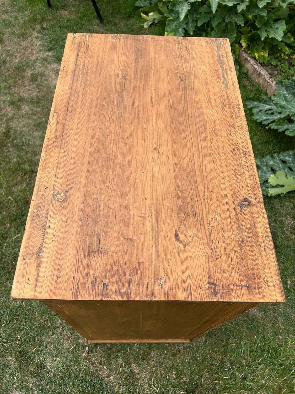 Antique 1-door sideboard in light wood