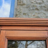 Corner store showcase