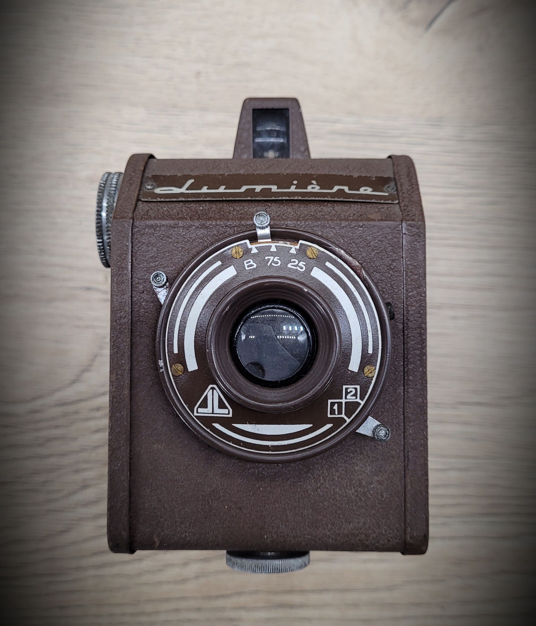 Brown Bakelite Light Camera