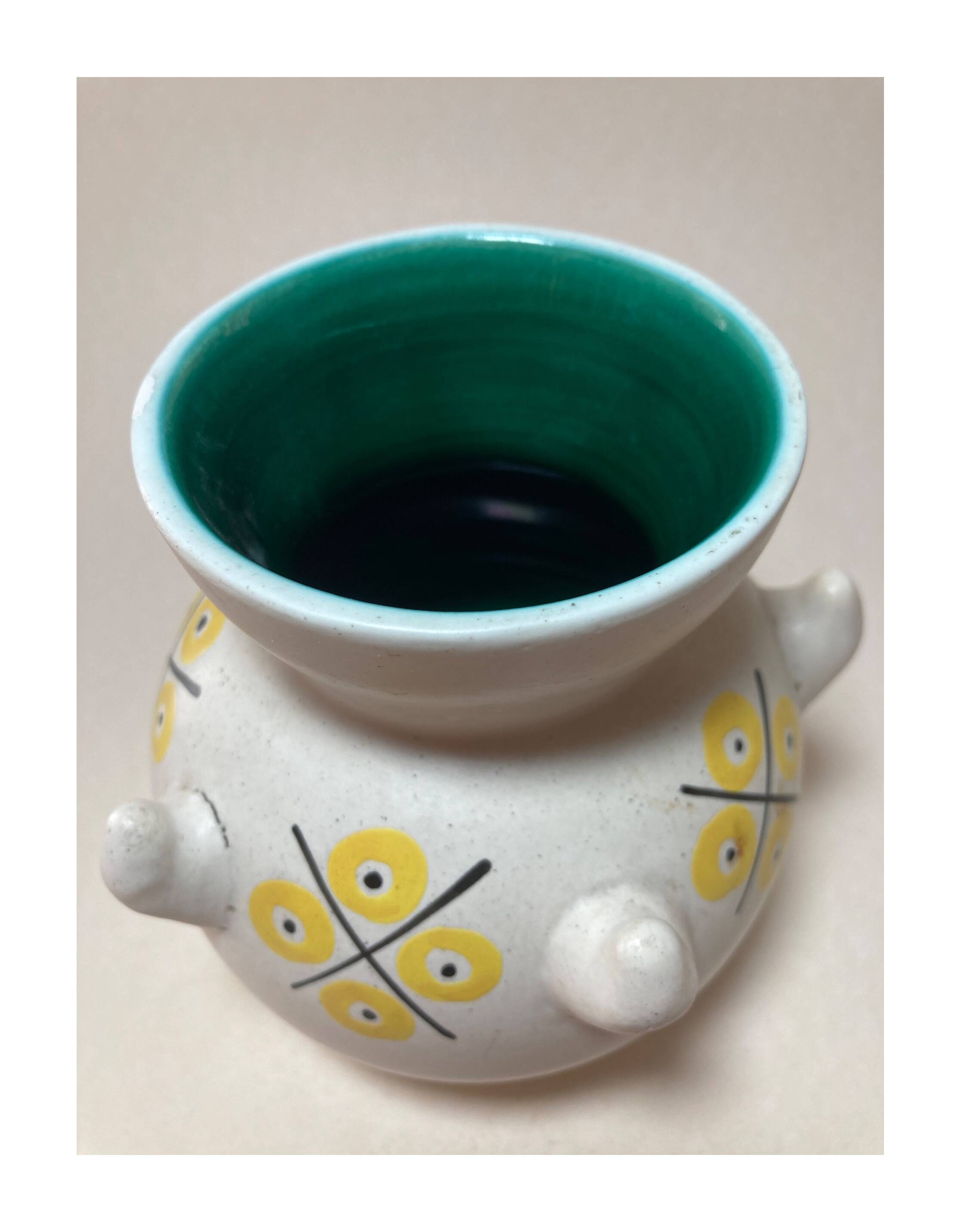 Ceramic vase