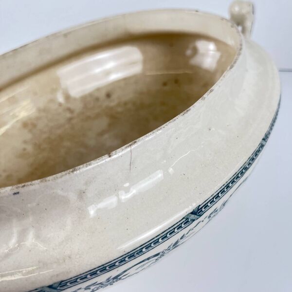 Soupière Salins ''Recamier'' terre de fer, fin XIXe siècle