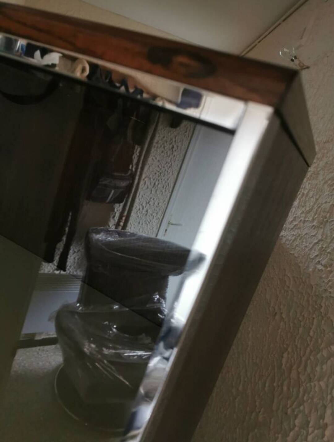 Rosewood and chrome display cabinet, 1970s-80s.