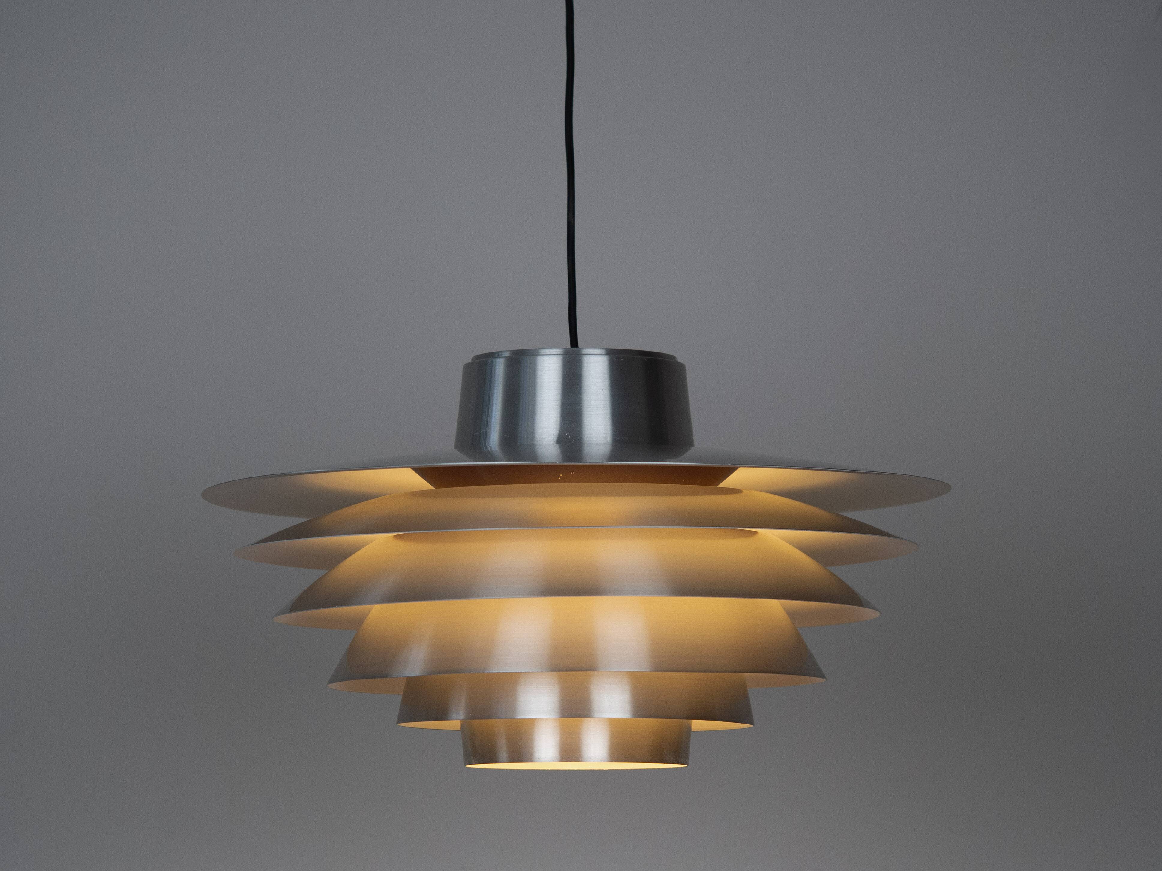 Danish vintage pendant lamp Verona by Svend Middelboe, Lyfa, 1962