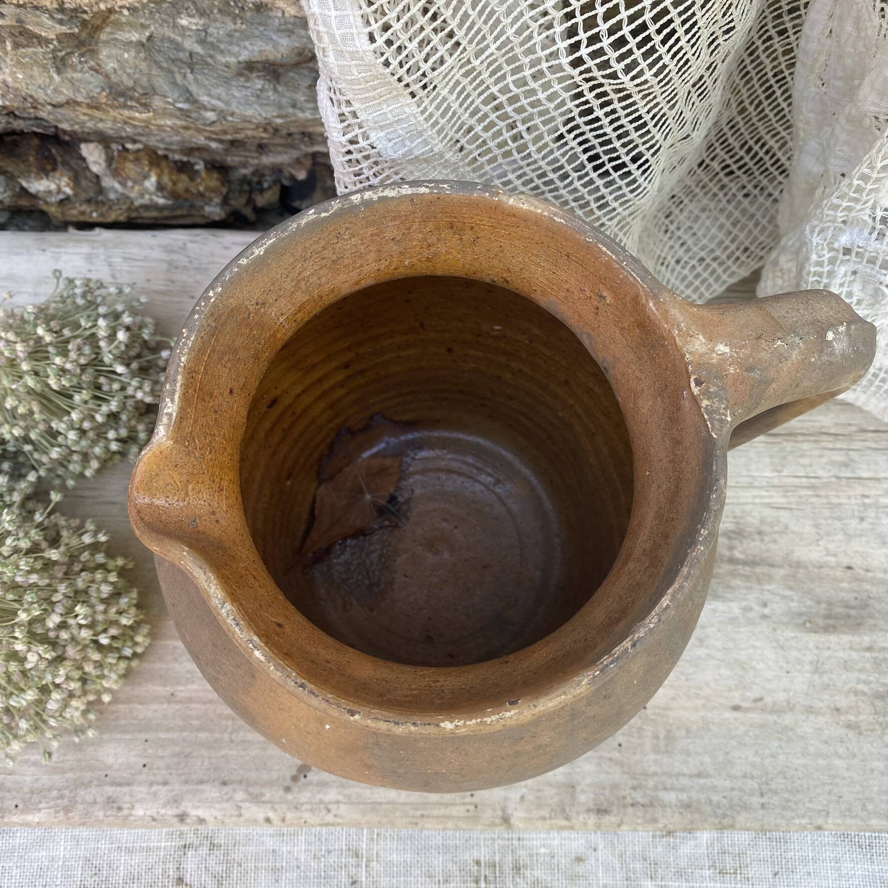 Set of antique terracotta jugs H21 cm