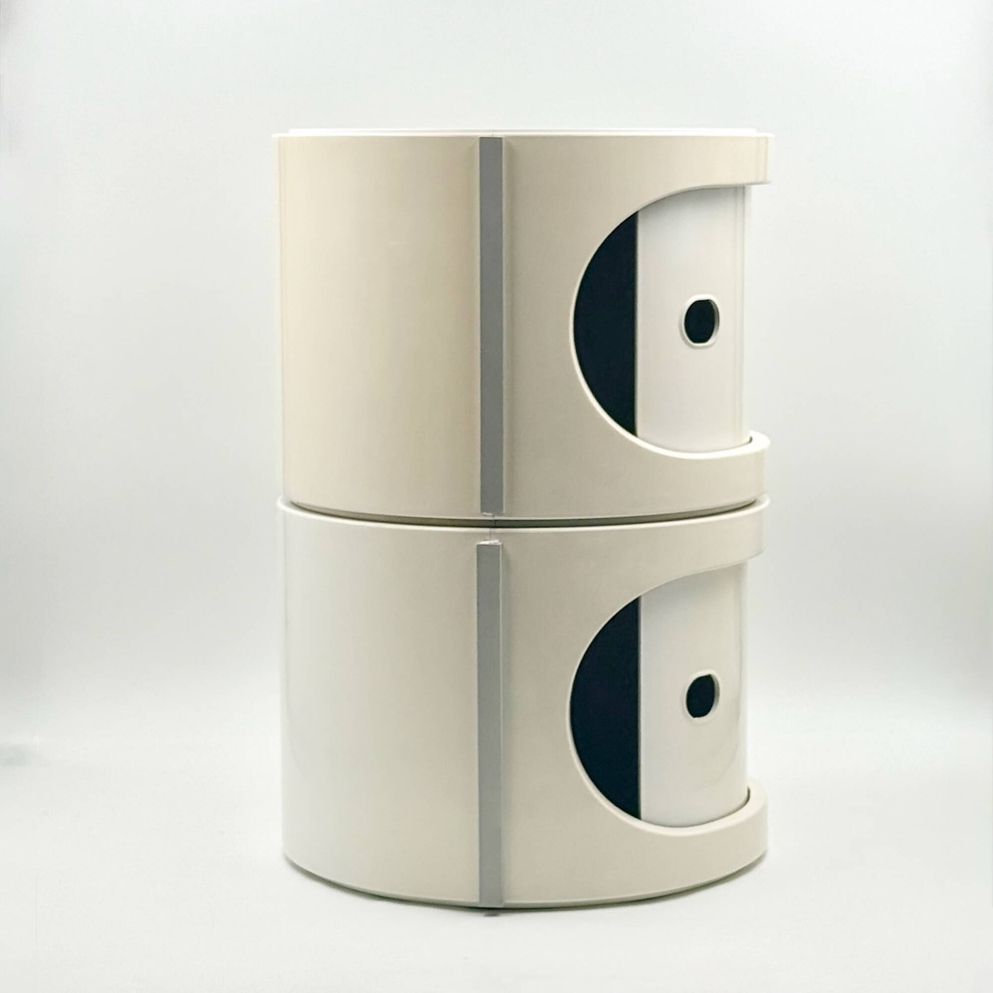 Modules de rangement Prisunic années 70 attribués à Marc Held