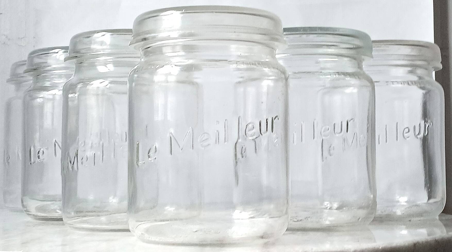 Set of 6 old jars "the best"