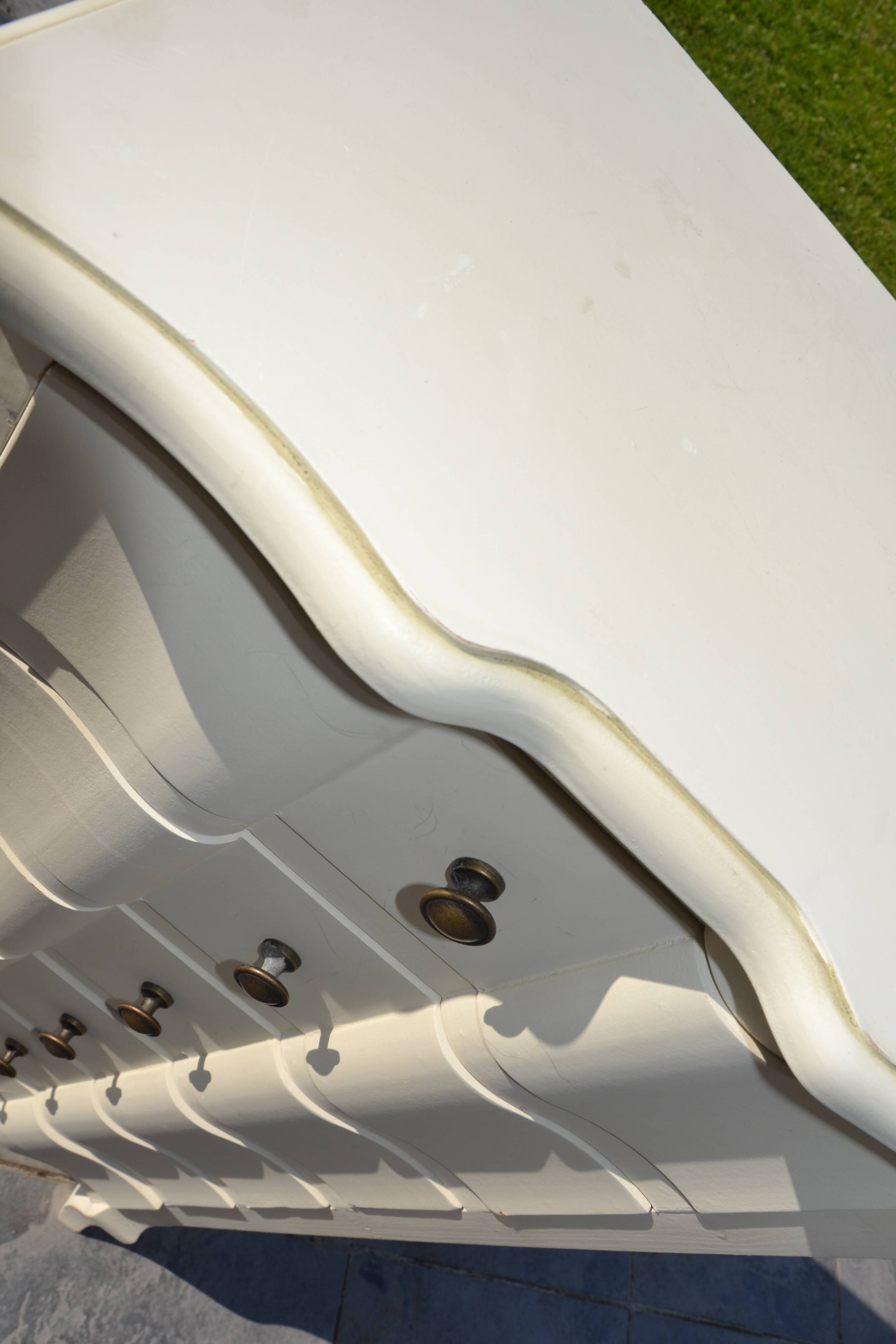 High weekly cabinet with 6 drawers in painted wood