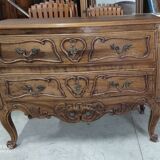 Commode sauteuse en Aulne de style Provençale