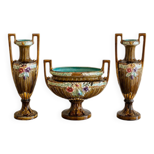 Ensemble de cheminée art nouveau en barbotine