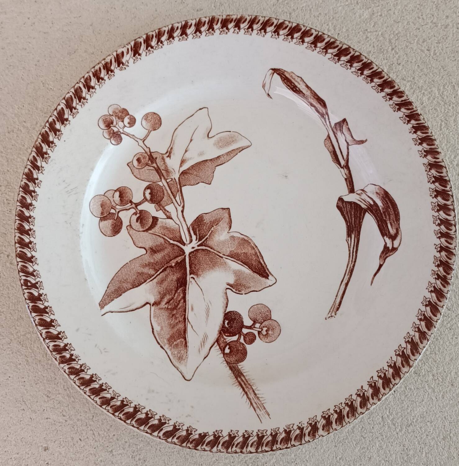 4 mismatched iron earth plates