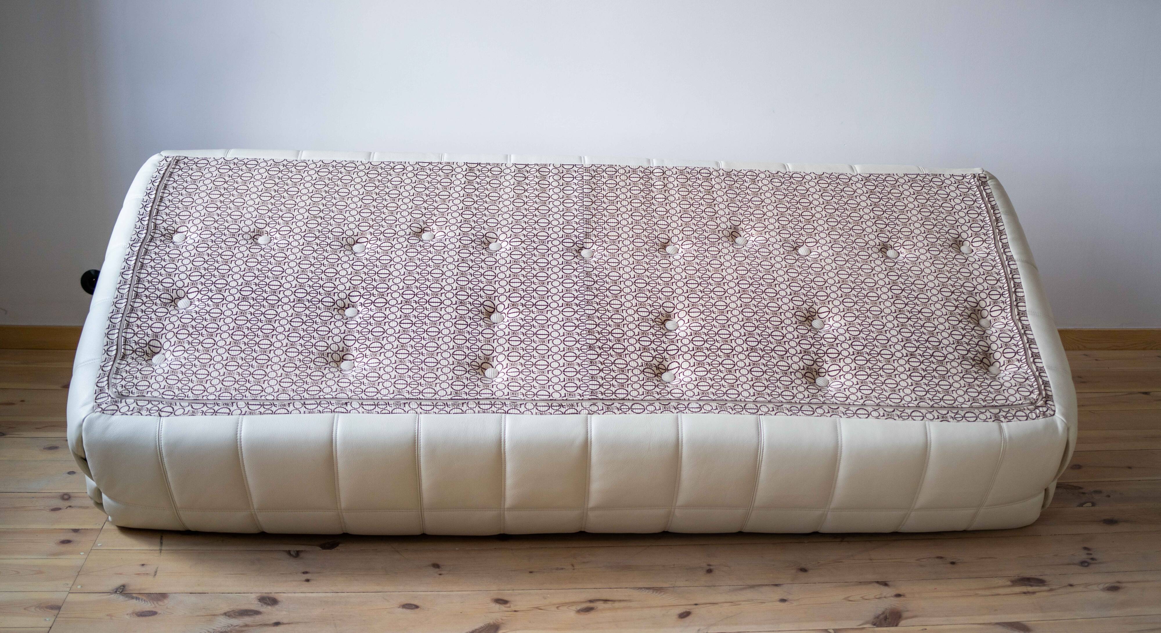 Vintage Leather Kashima Sofa in White Leather by Michel Ducaroy for Ligne Roset, 1980s