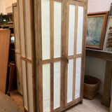 Armoire parisienne