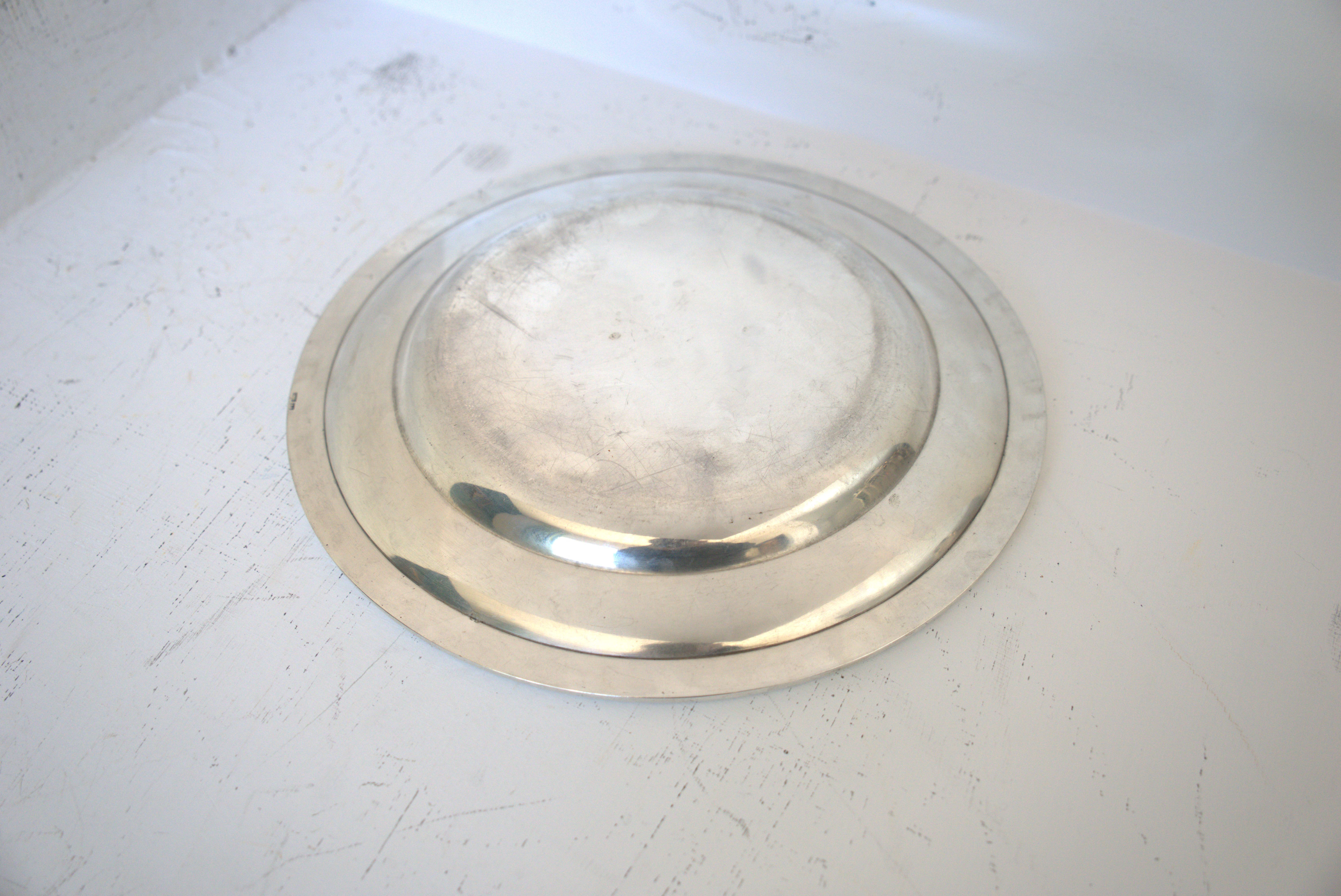 Set of silver-plated serving dishes