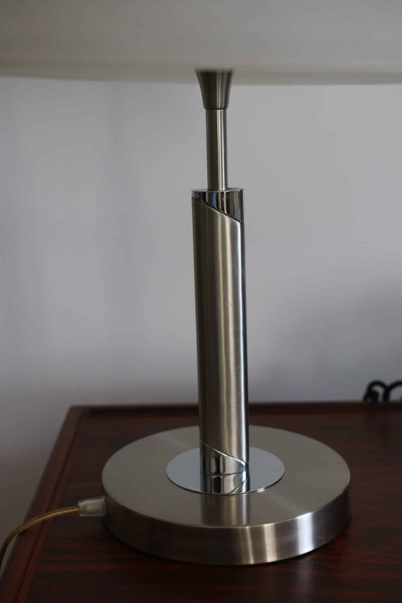 Late postmodern mushroom lamp - double lighting
