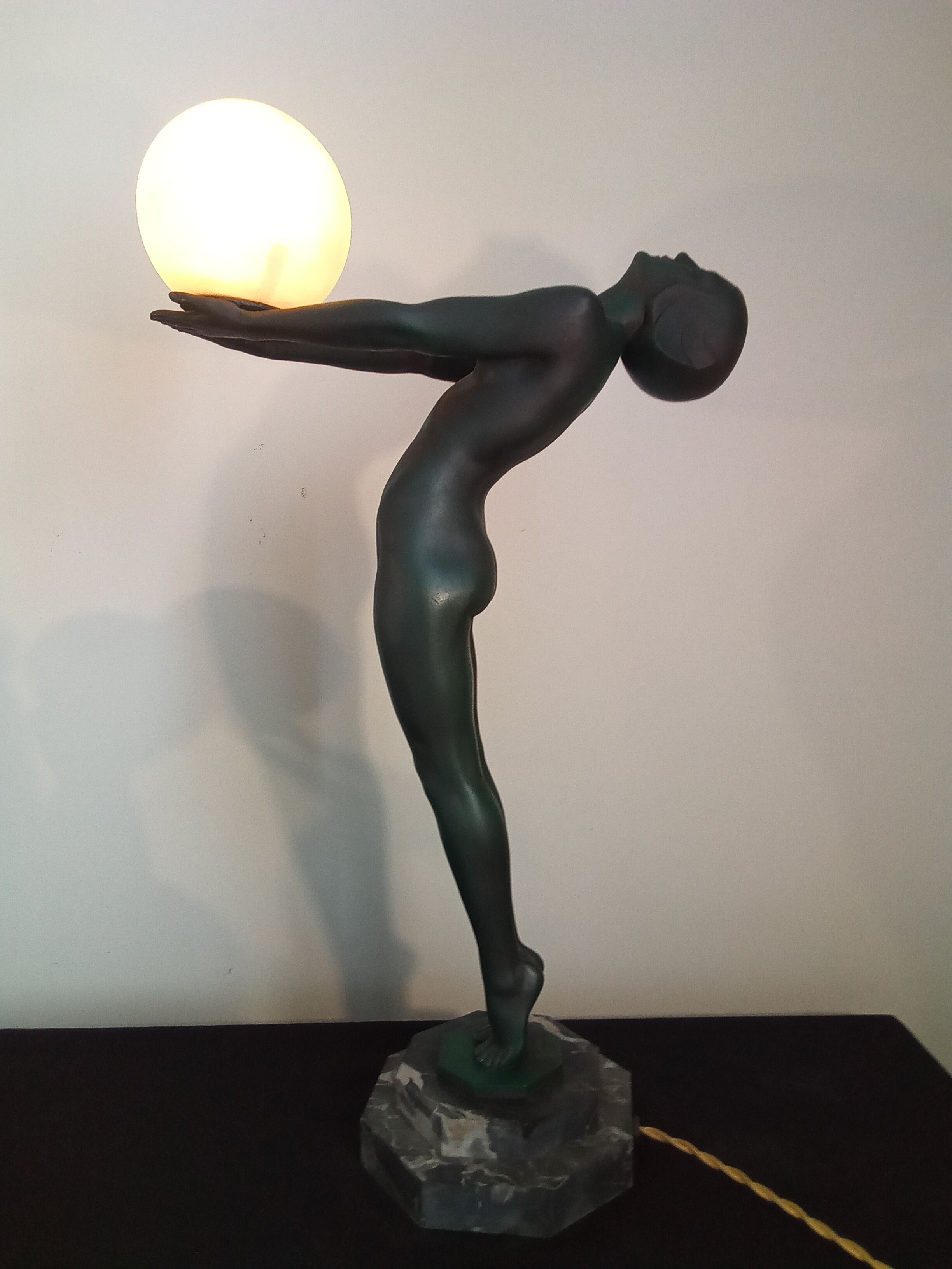 Max Le Verrier Large Art Deco lamp model "Lumina" 64 CM