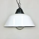 Suspension en émail blanc et fonte avec couvercle en verre, années 1960