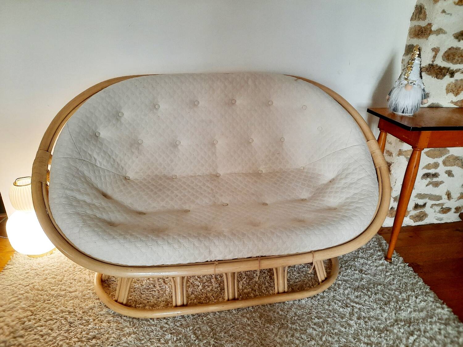 Vintage bohemian rattan canapé from the 60s and 70s.