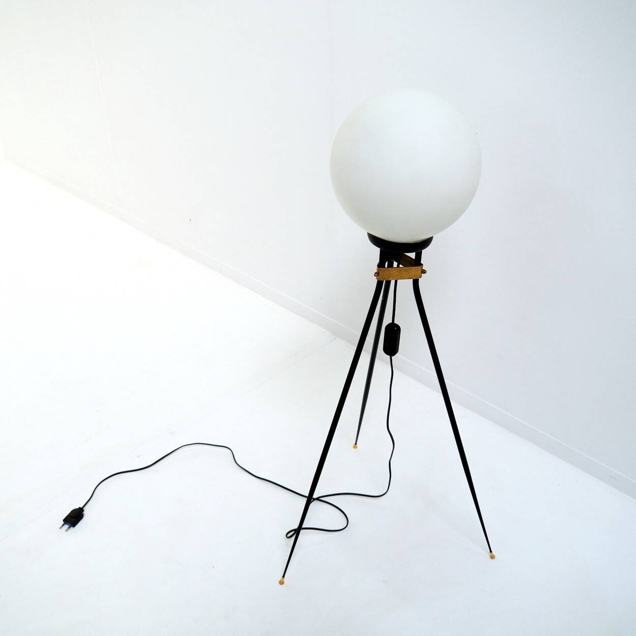 Lampadaire tripode italien des années 1950