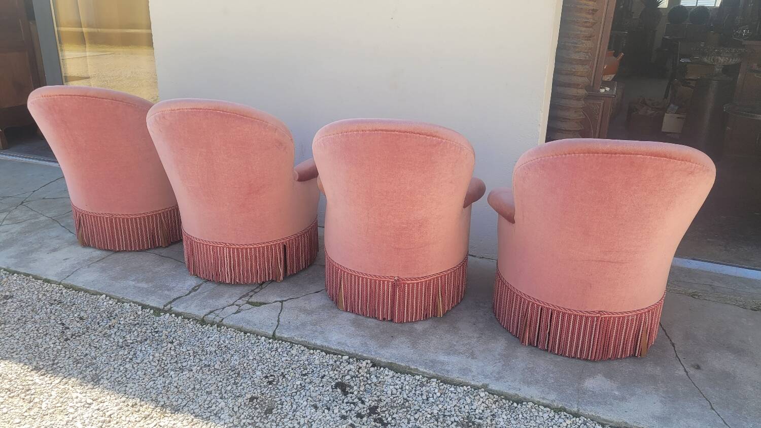 Série de 4 Fauteuils crapauds en velours ancien 1930s