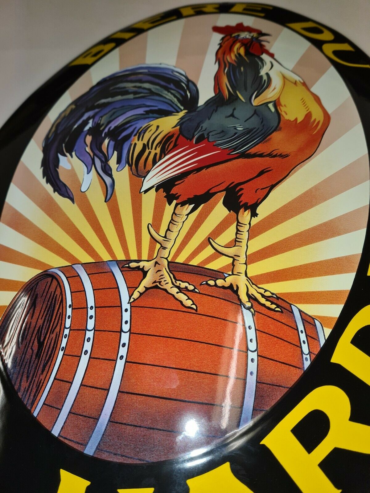 Enamelled plate beer coq hardi