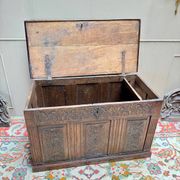 18th century Renaissance oak chest