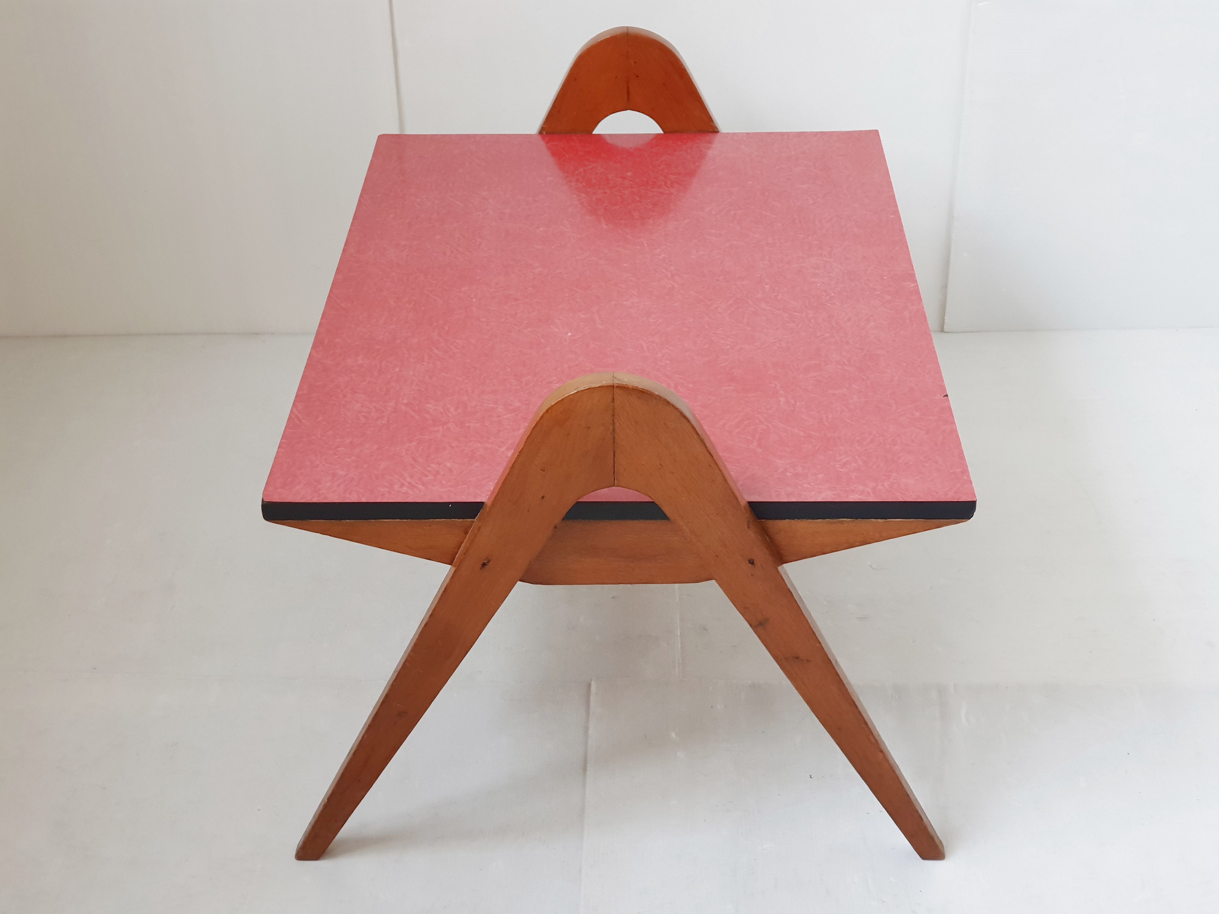 Coffee table in formica with compass feet, vintage from the 1950s