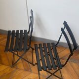 Set of chairs