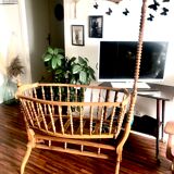 Old gooseneck cradle