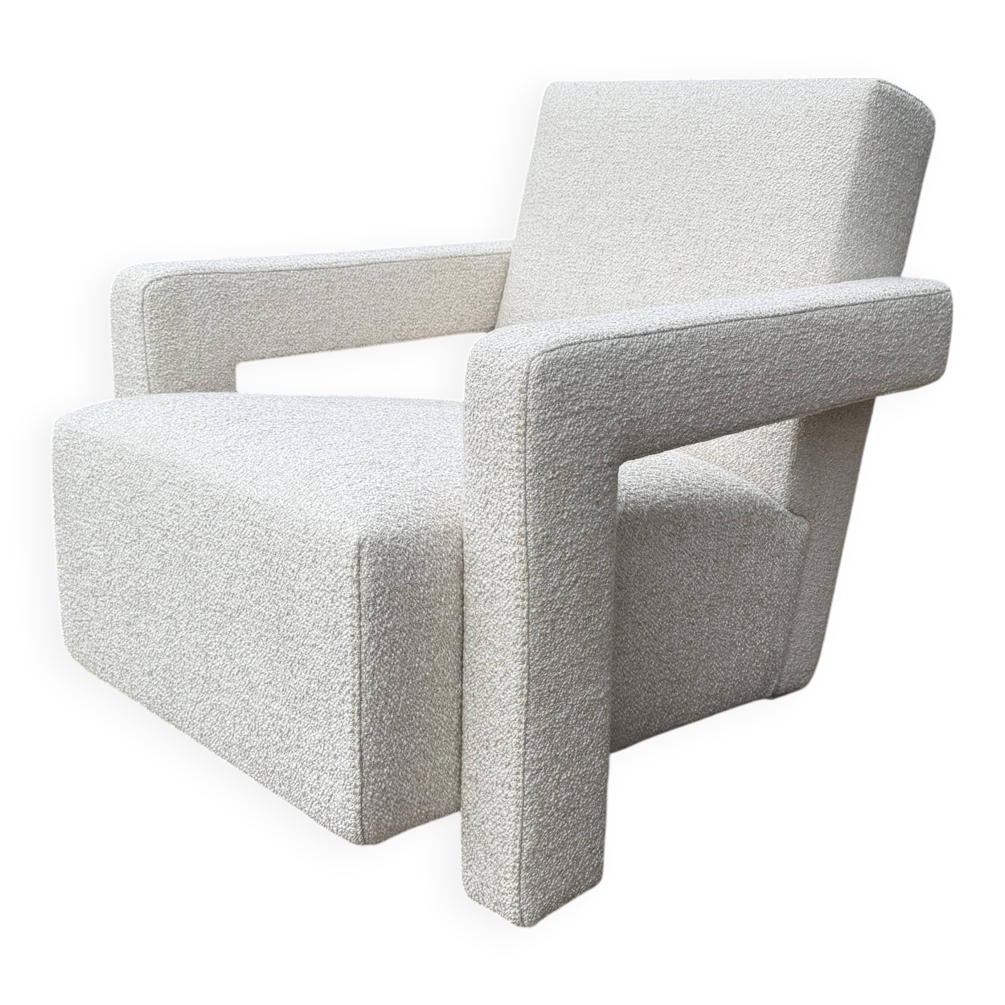 Cassina Utrecht chair in Beige Bouclé, Gerrit Rietveld, in NEW CONDITION!!