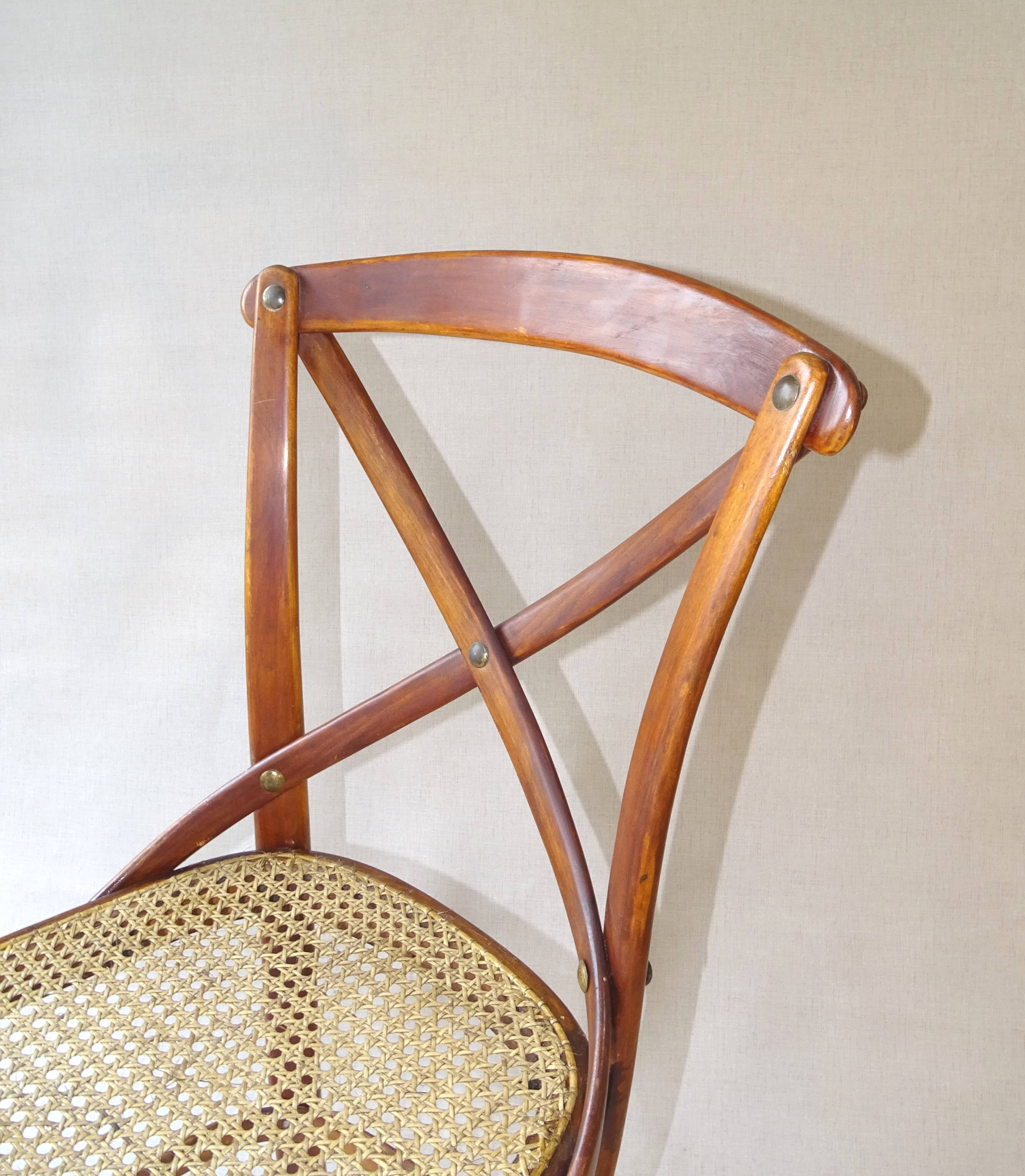Chaises Lattenstuhl N°145 par Kohn vers 1904