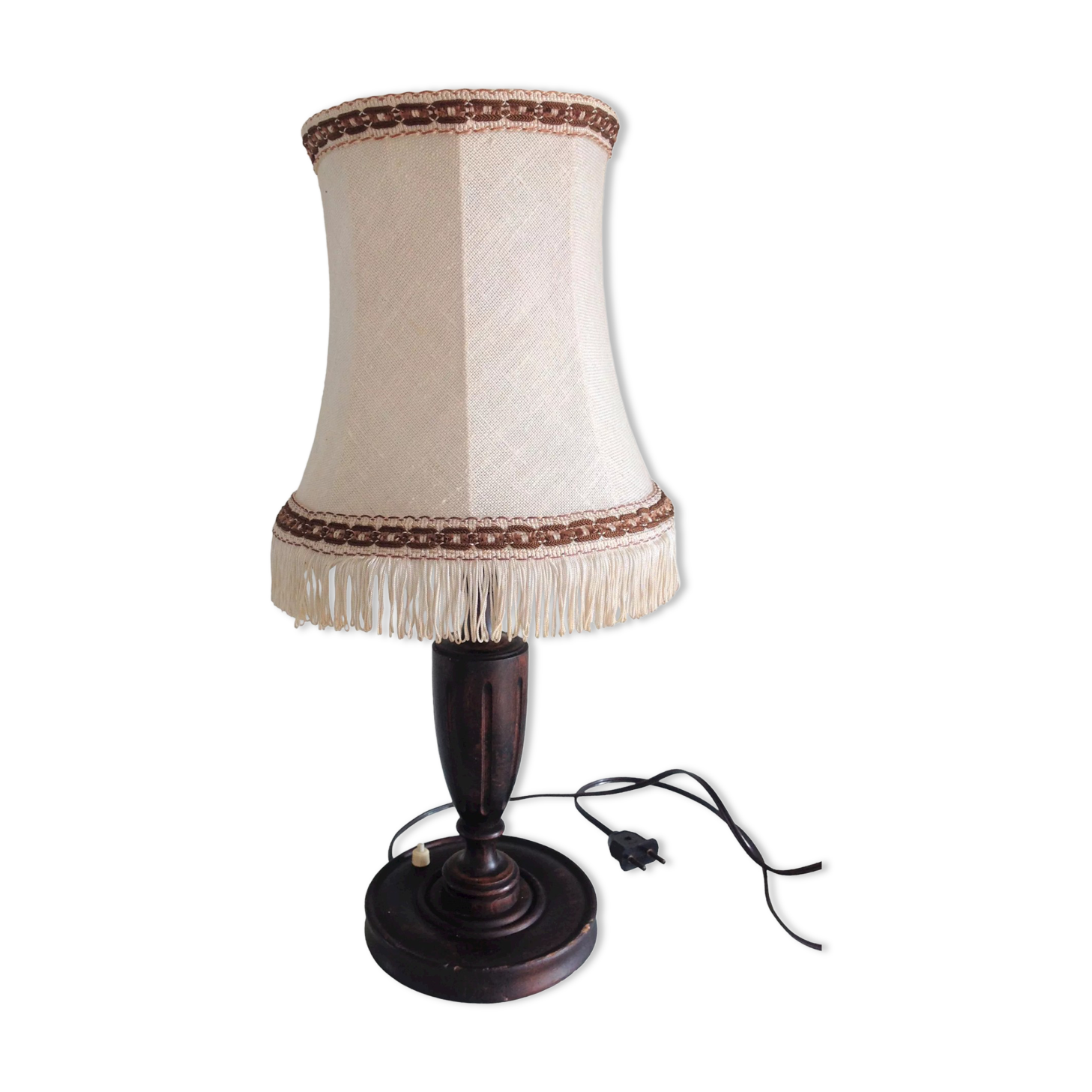 Lampe en bois tourné et abat en tissu beige style art déco / années 40-50