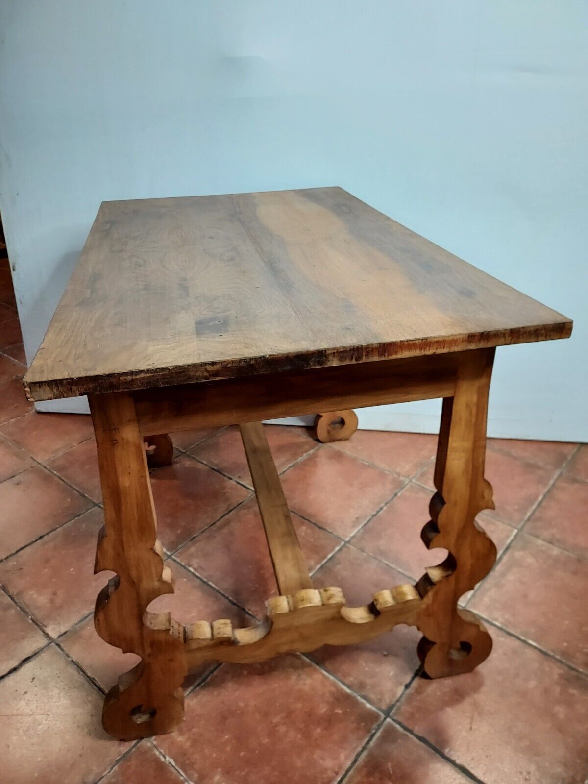 Table bureau en noyer