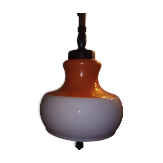 Hanging monte and drop 70's opaline