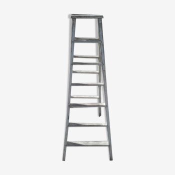 Old stepladder