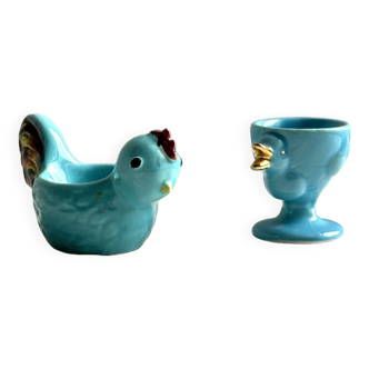 2 coquetiers en céramique bleue, coq et poussin