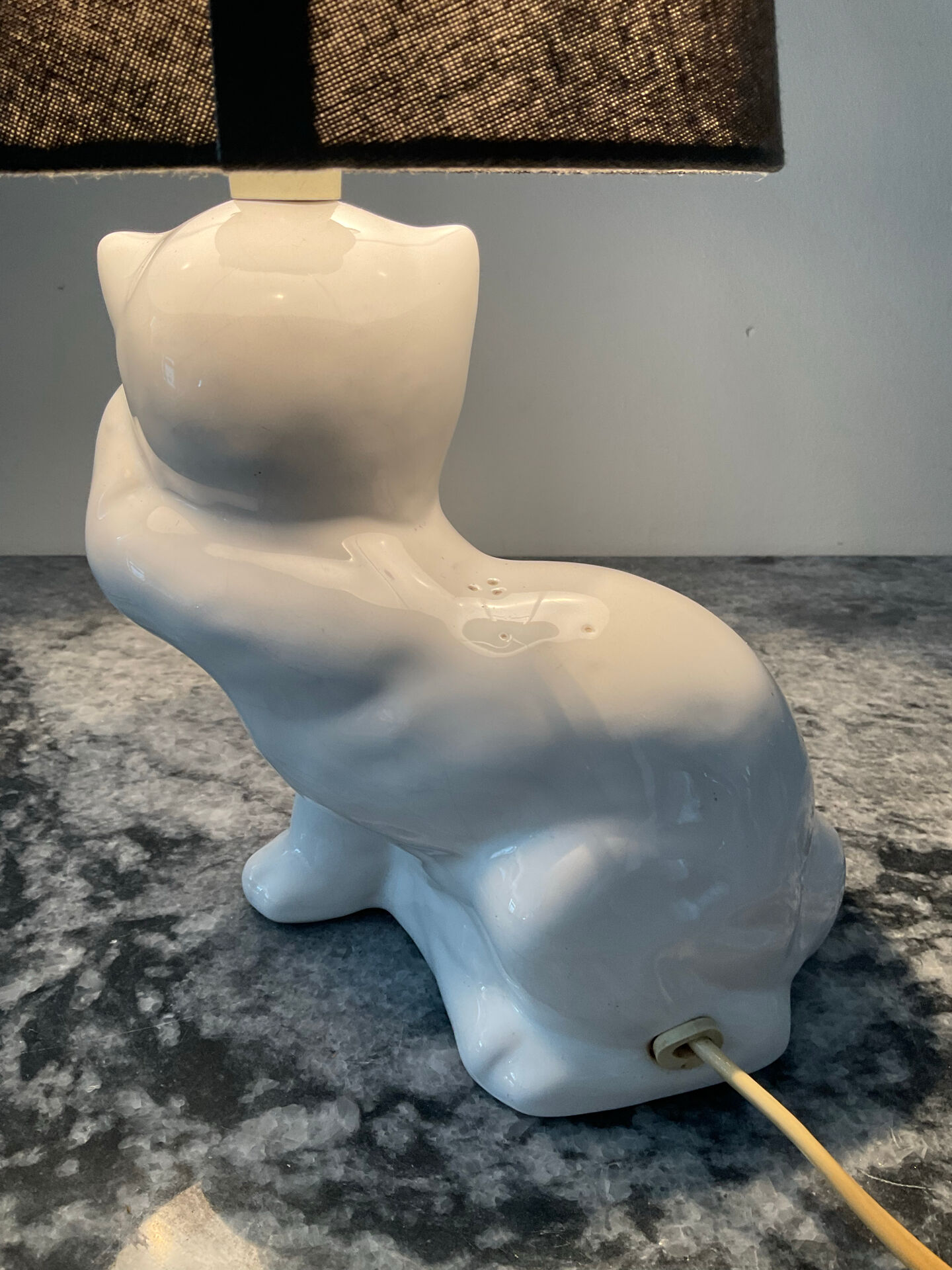 Vintage ceramic enamel cat lamp from the 1970s.