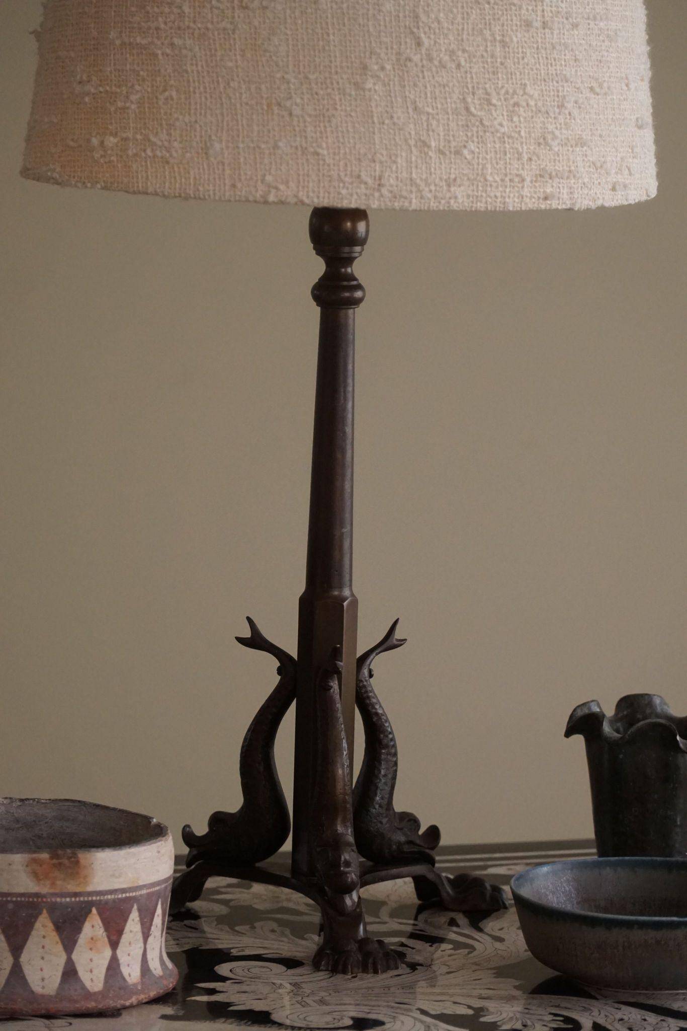 Danish table lamp, Jugendstil, Art Nouveau, in bronze, 1920s.