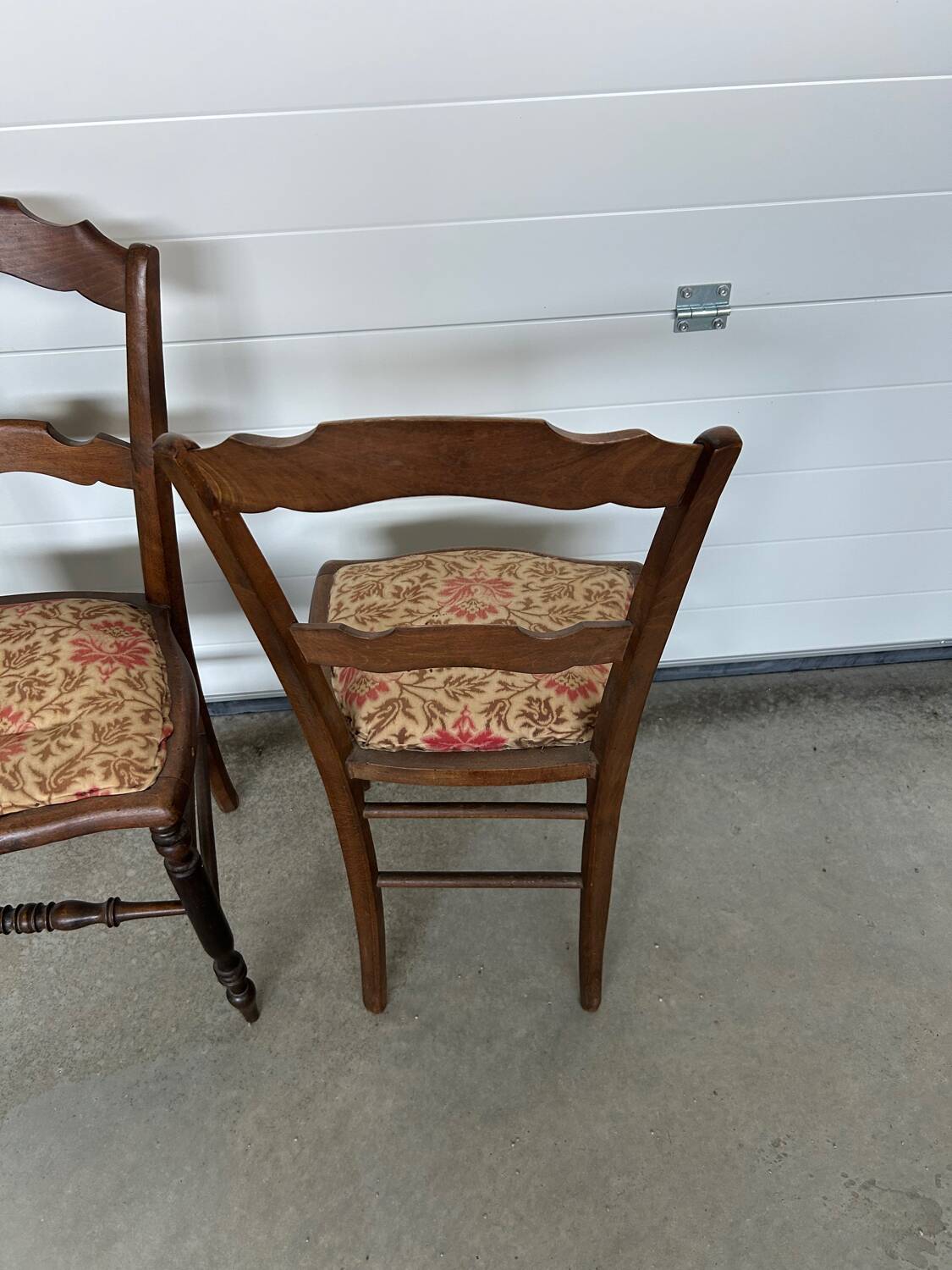 Set of 2 chairs