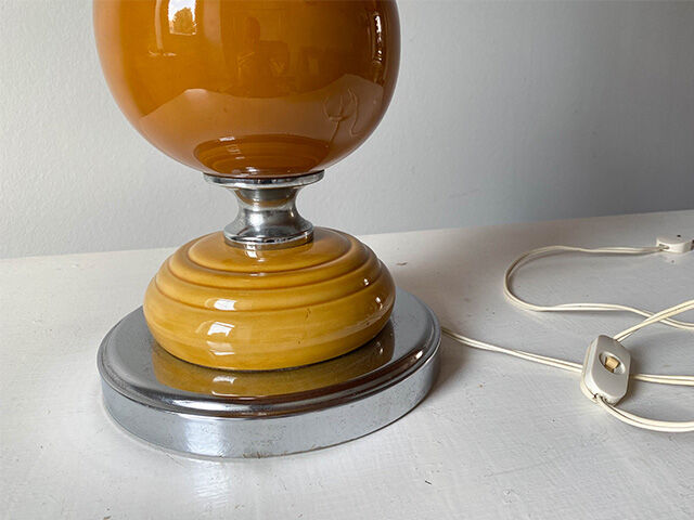 Pied de lampe boule 1970s