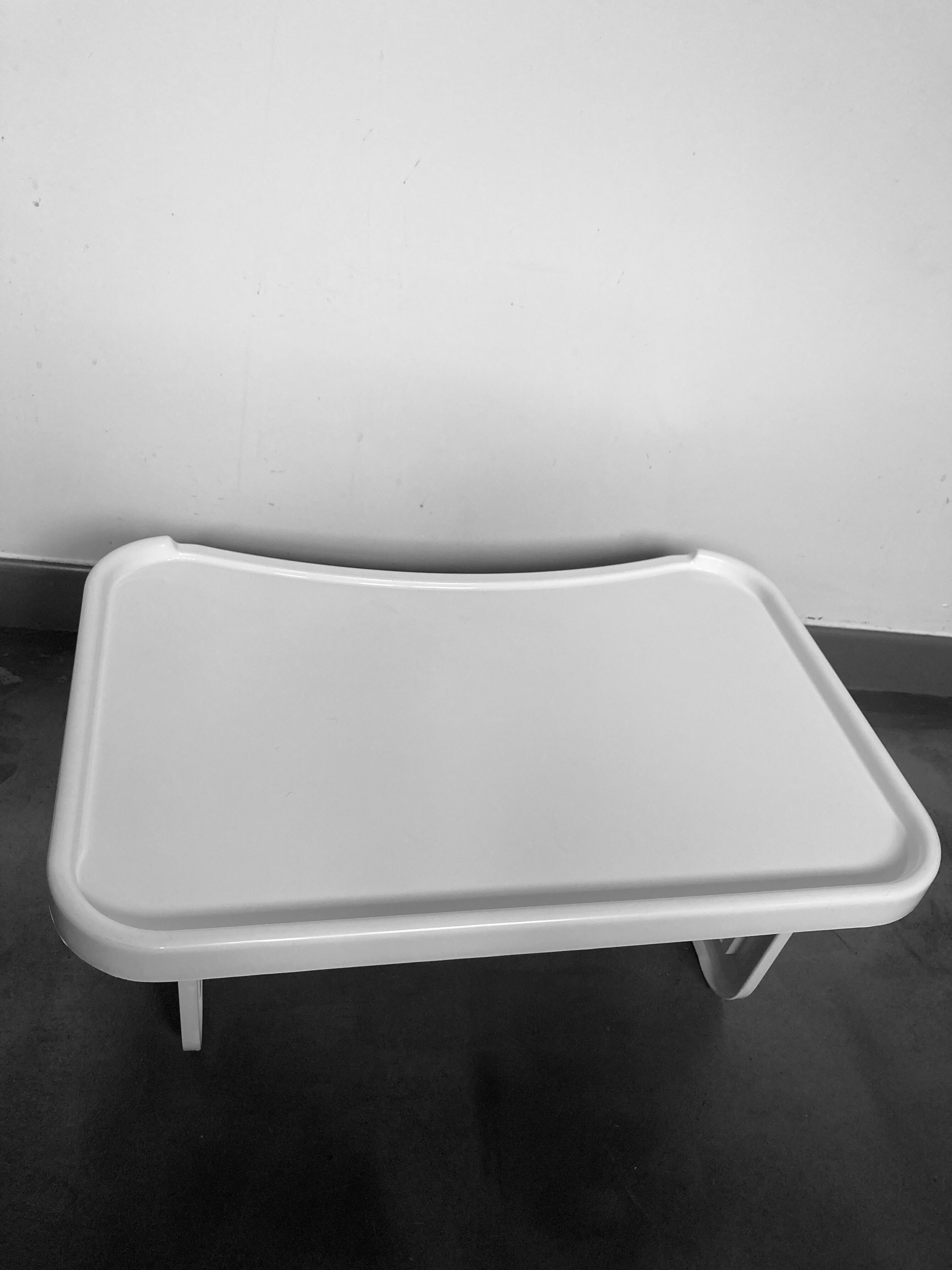 Bedside tray