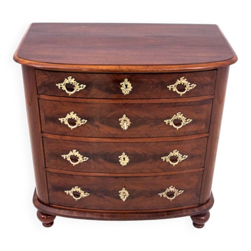 Chest of drawers, Northern Europe, 19th century. After renovation.