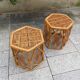 Paire de tables d'appoint ou chevet en rotin