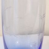 Verres anciens colorés gravés
