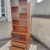 Bibliothèque meuble de rangement vitrée
