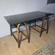 Bureau en rotin double plateau en verre fumé, années 70.