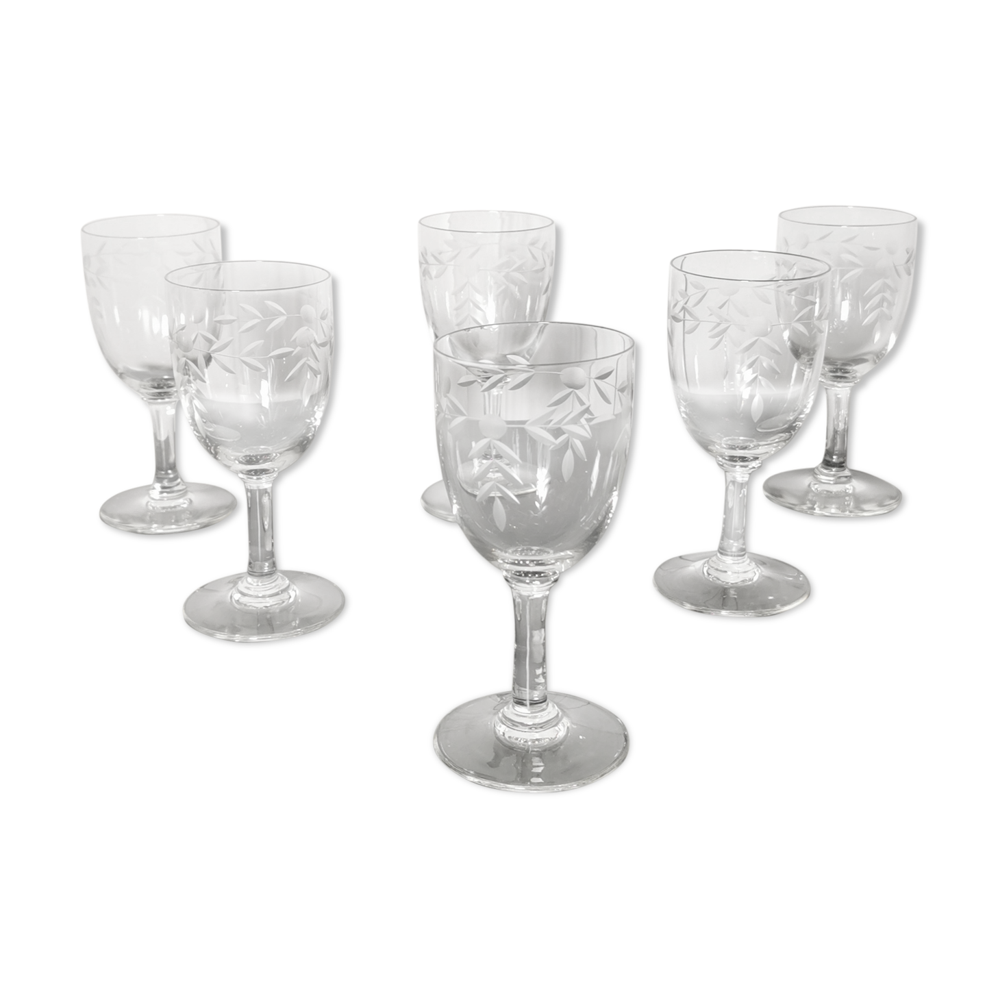 Set of 6 engraved crystal glasses