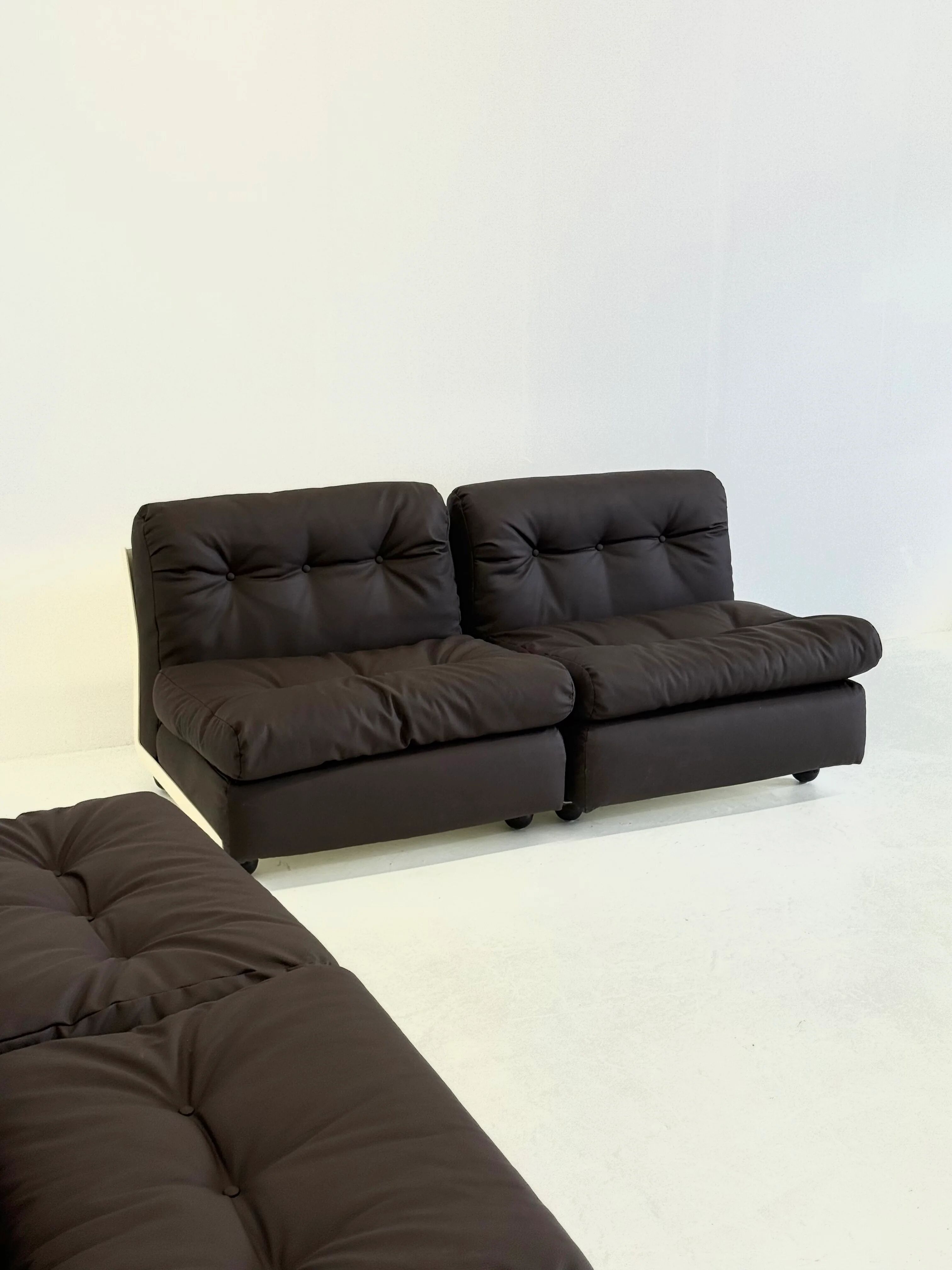 Fauteuils Amanta par Mario Bellini pour C&B Italia
