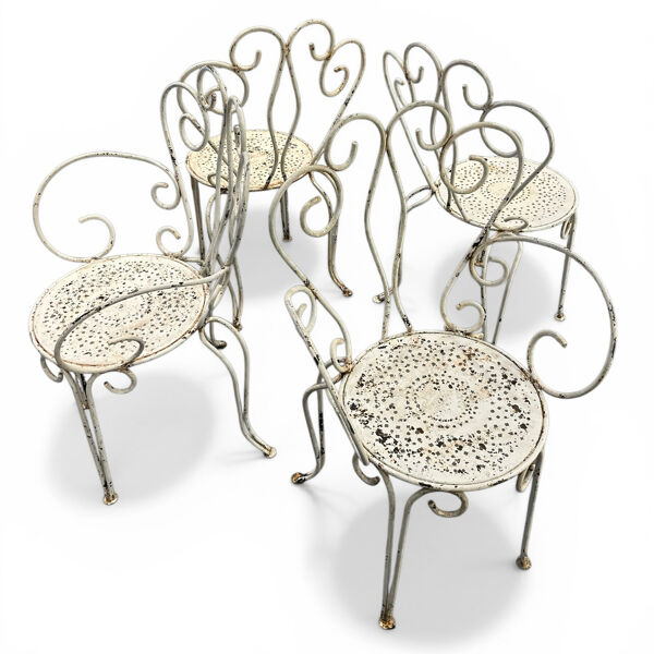 Série de 4 chaises de jardin  en fer forgé blanc, années 50