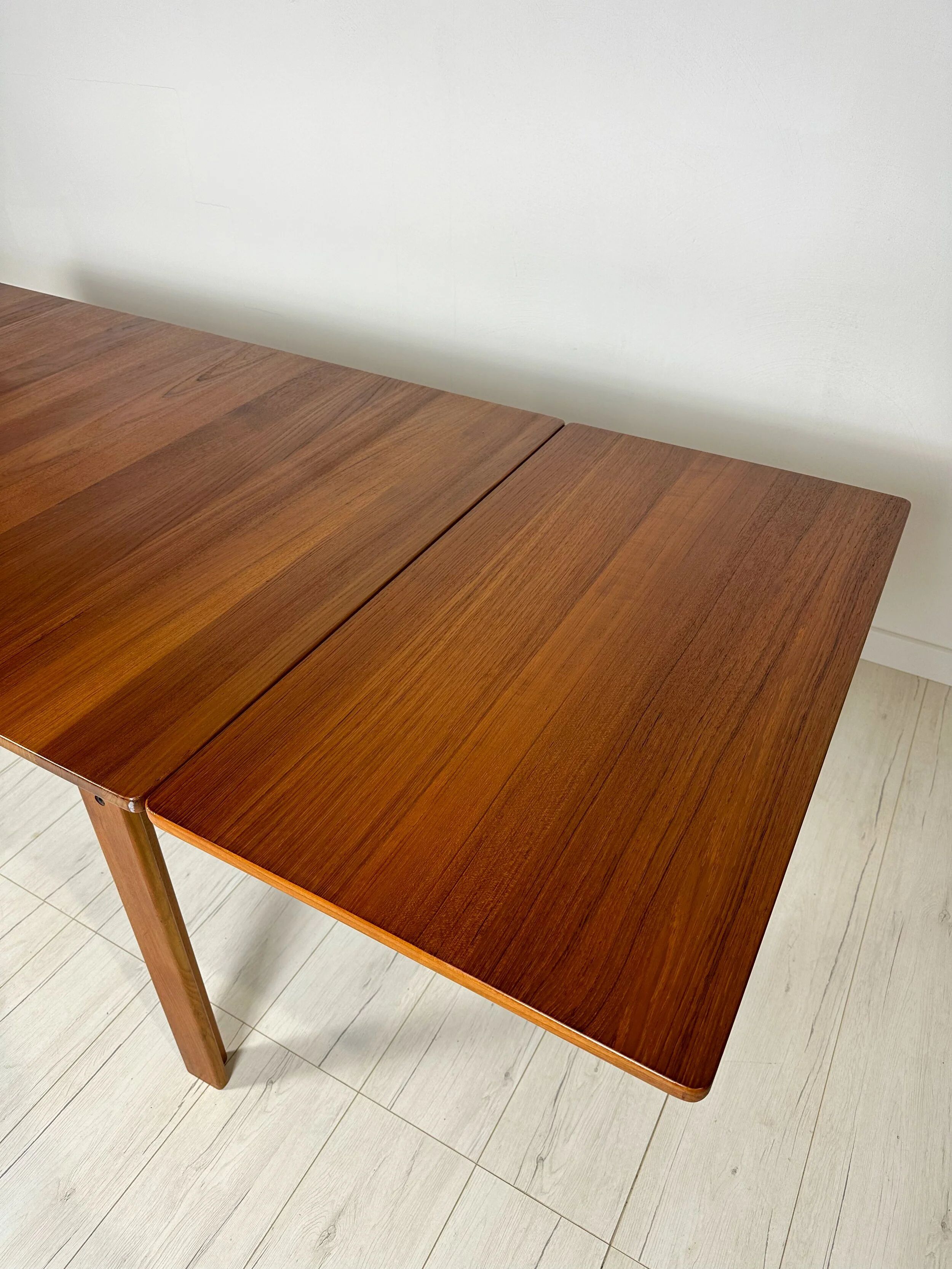 60s vintage Swedish teak extendable dining table by Nils Jonsson for Hugo Troeds