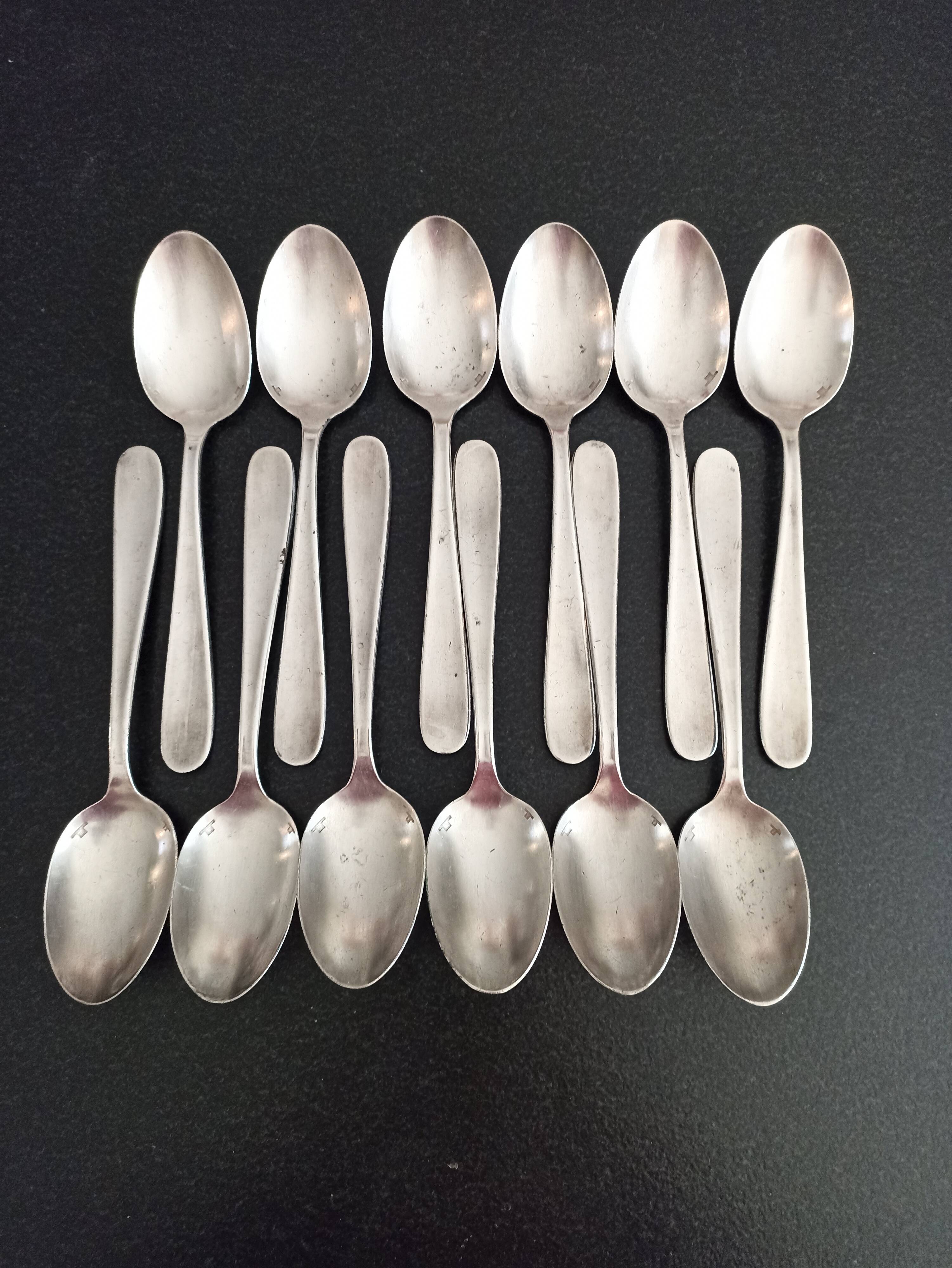 Set of 12 Christofle tablespoons in silver metal